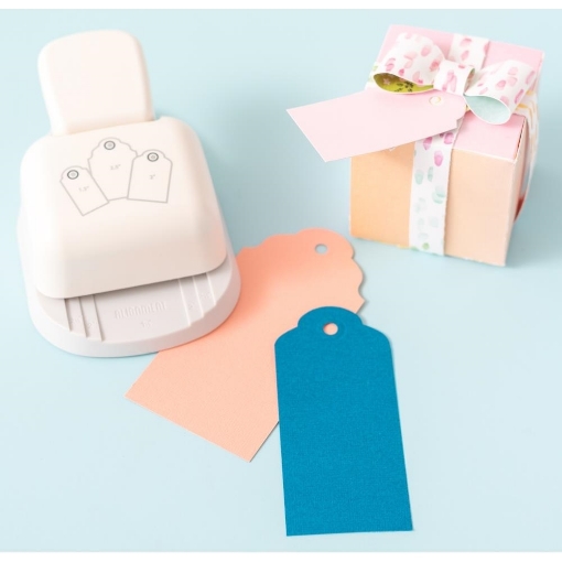 Picture of We R Memory Keepers 3-In-1 Punch - Rounded Tag