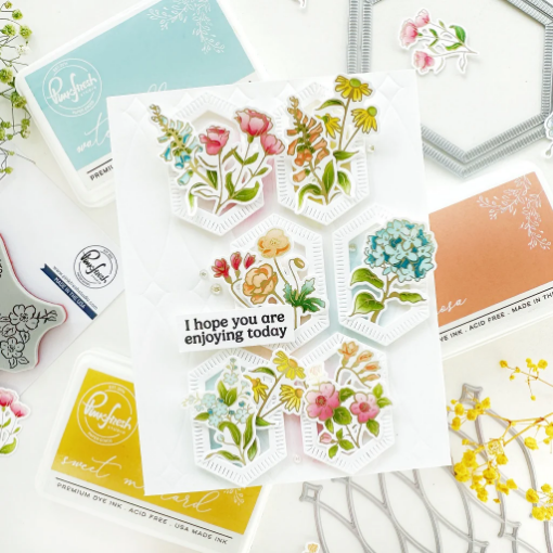 Picture of Pinkfresh Studio Layering Στένσιλ Σετ 4.25" X 5.25"- Beautiful Botanicals, 3τεμ. 